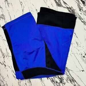 EUC - Adidas Climalite Capris - Blue and Black Size L